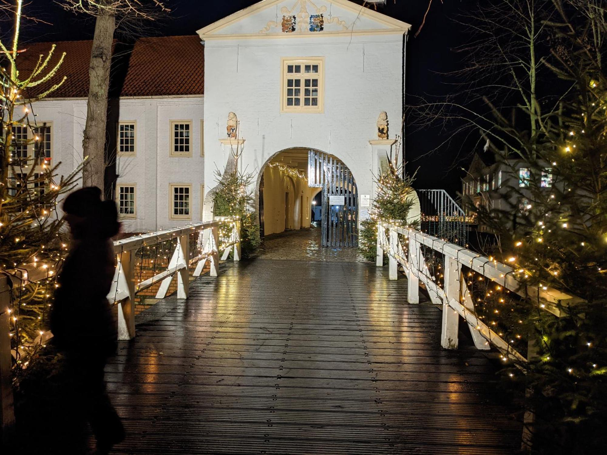 Drei-Insel-Blick Neßmersiel エクステリア 写真